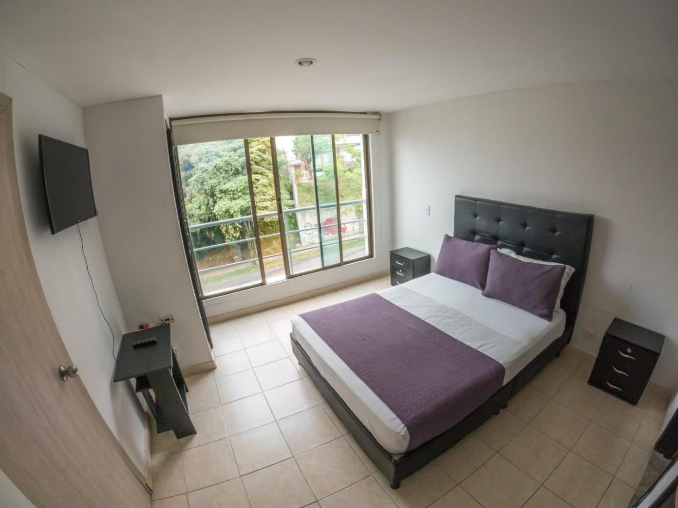 Santorini Apartamentos Amoblados 佩雷拉 外观 照片