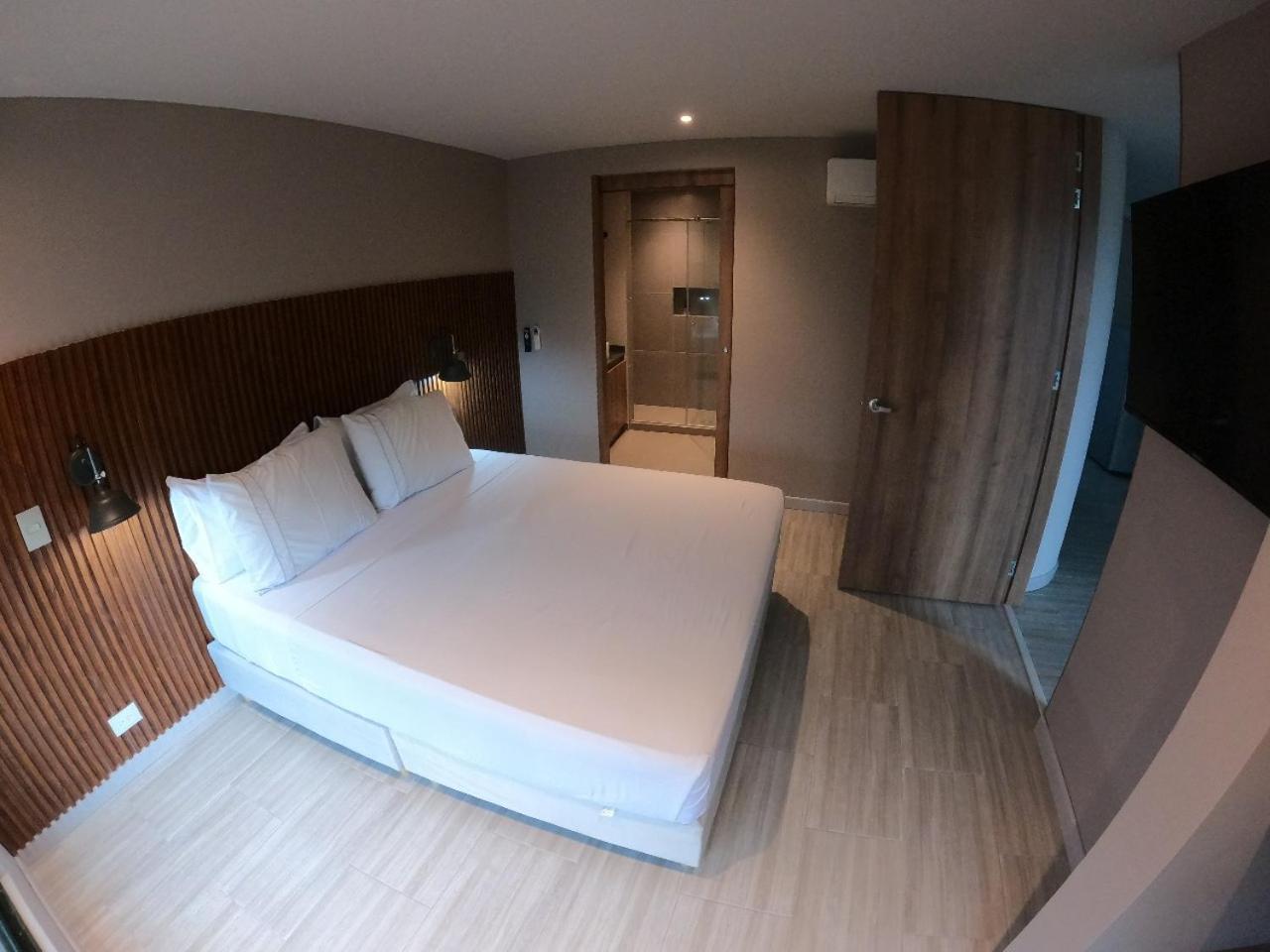 Santorini Apartamentos Amoblados 佩雷拉 外观 照片