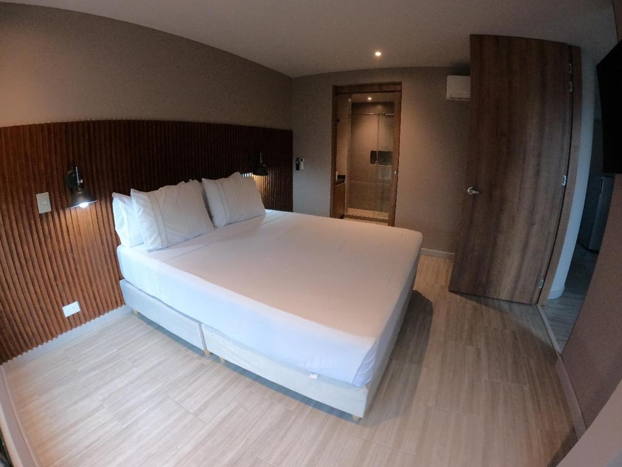 Santorini Apartamentos Amoblados 佩雷拉 外观 照片