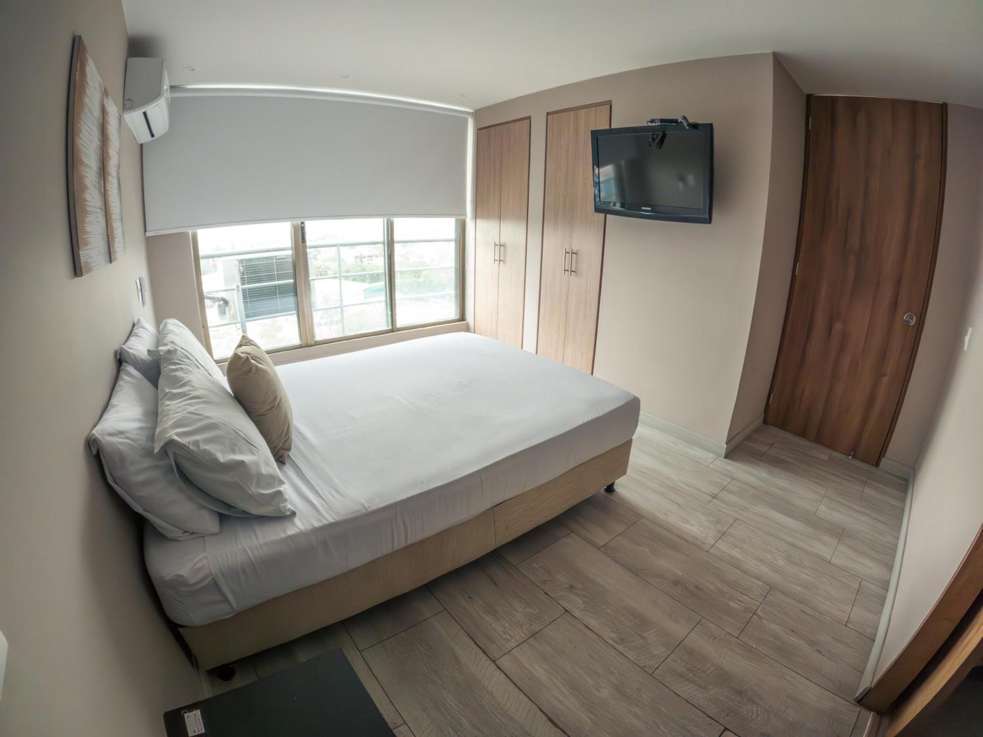 Santorini Apartamentos Amoblados 佩雷拉 外观 照片